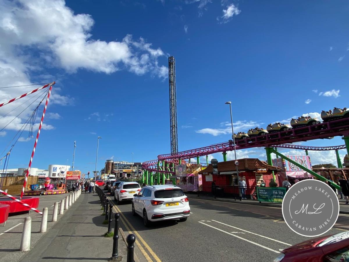 Seaview 145 - Pet Friendly, Bath And Close To Beach & Fantasy Island - Meadow Lakes Caravan & Lodge Hire 英戈尔德梅尔斯 外观 照片