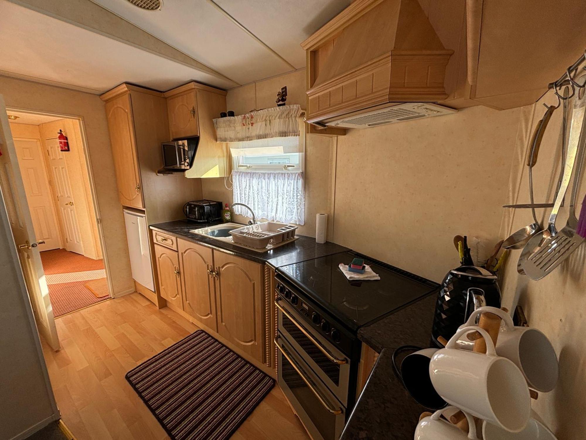 Seaview 145 - Pet Friendly, Bath And Close To Beach & Fantasy Island - Meadow Lakes Caravan & Lodge Hire 英戈尔德梅尔斯 外观 照片