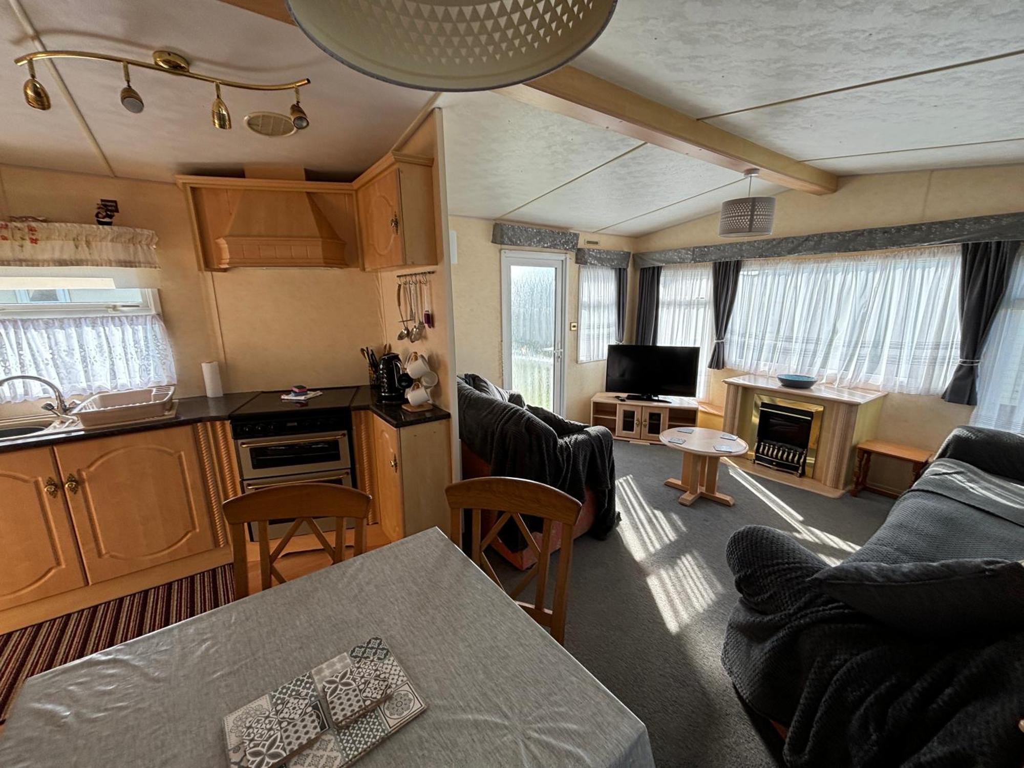 Seaview 145 - Pet Friendly, Bath And Close To Beach & Fantasy Island - Meadow Lakes Caravan & Lodge Hire 英戈尔德梅尔斯 外观 照片